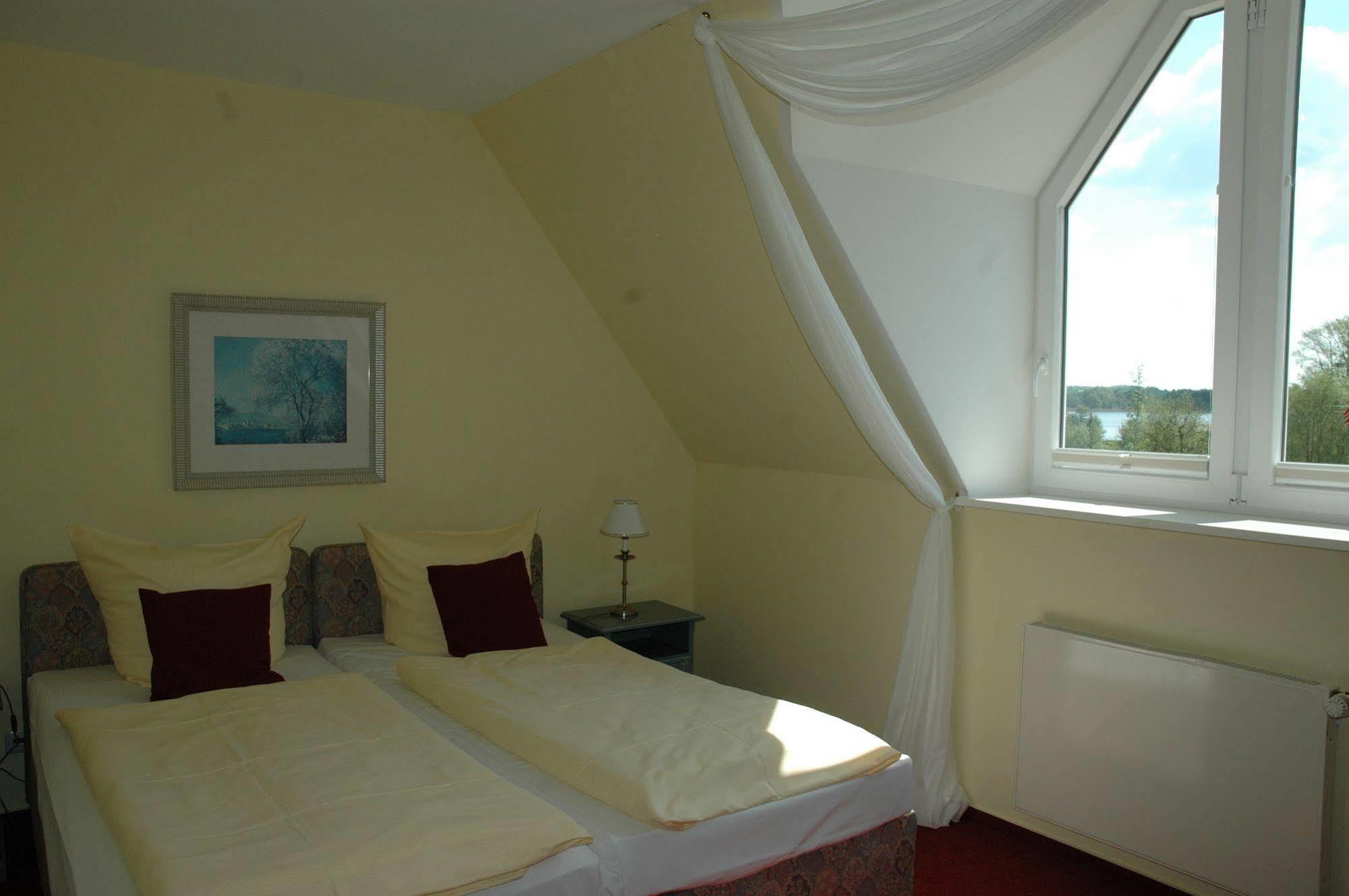 Alago Hotel Am See Cambs Esterno foto